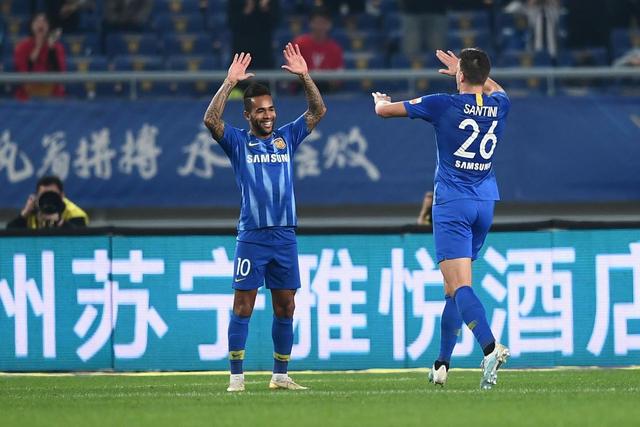欧冠首轮对决：利物浦迎战马竞，实力与经验的较量